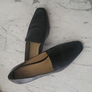 Naturalizer leather shoes